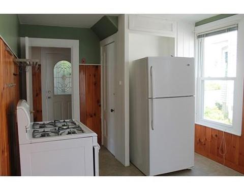 5 Galloupe Ave, Beverly, MA 01915 photo 3