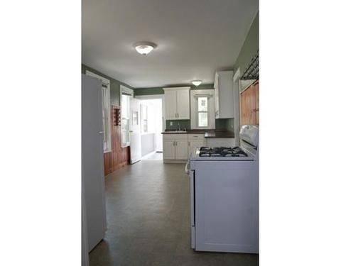 5 Galloupe Ave, Beverly, MA 01915 photo 4