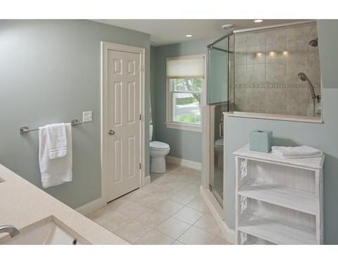 12 Whitehead Ave, Hull, MA 02045 photo 8