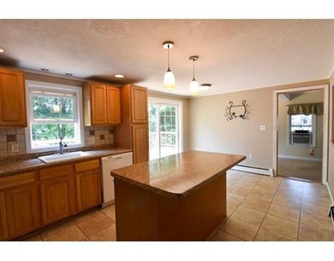 3 Riverview Ave, Hudson, NH 03051 photo 10