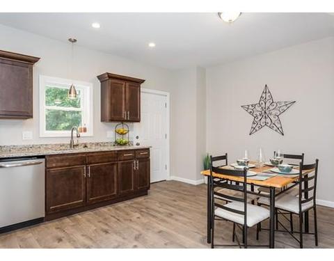 203 E Main St, Chicopee, MA 01020 photo 8