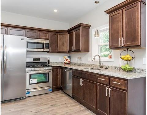 203 E Main St, Chicopee, MA 01020 photo 7