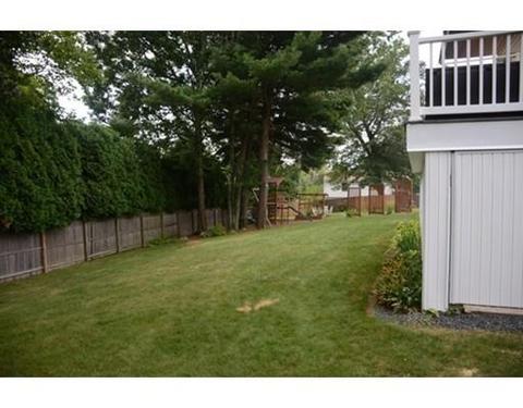 21 Cluster Cir, Springfield, MA 01118 photo 30