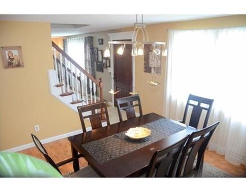 21 Cluster Cir, Springfield, MA 01118 photo 7