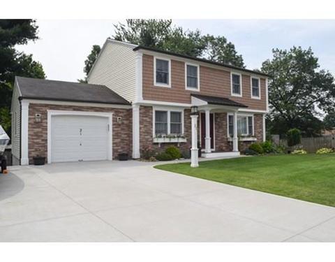 21 Cluster Cir, Springfield, MA 01118 photo 2