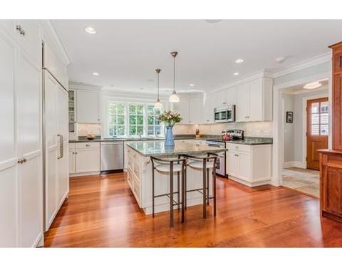 60 Lang St, Concord, MA 01742 photo 8