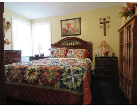 75 Dimmick St, Springfield, MA 01109 photo 9