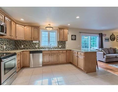 20 Deepdale Rd, Worcester, MA 01606 photo 6