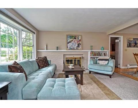 39 Wethersfield Rd, Natick, MA 01760 photo 4
