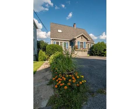 17 Carlstad St, Worcester, MA 01607 photo 3