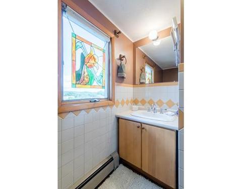 17 Carlstad St, Worcester, MA 01607 photo 9