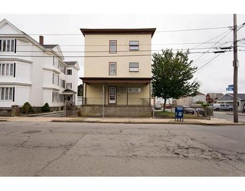 937 Globe St, Fall River, MA 02724 photo 4