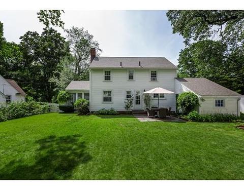 1279 Bradley Rd, Springfield, MA 01118 photo 4
