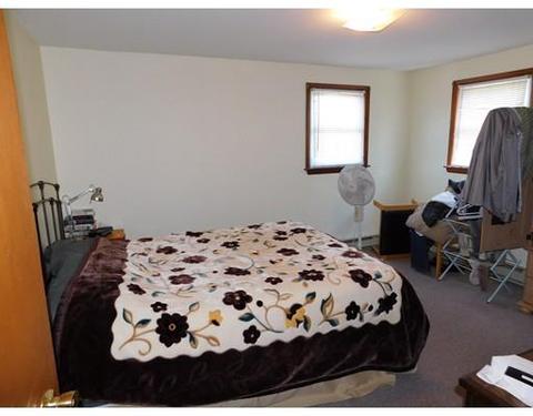 145 Orient St, Worcester, MA 01604 photo 9