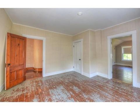 38 High St, Cotuit, MA 02635 photo 10