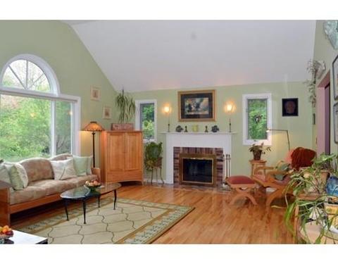 2 Hammersmith, Saugus, MA 01906 photo 4