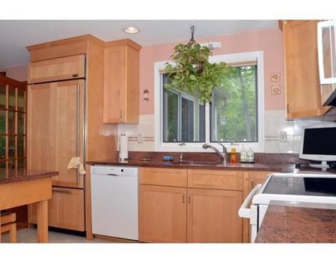 2 Hammersmith, Saugus, MA 01906 photo 3