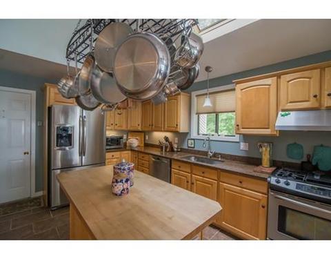 75 Croy Path, Hampstead, NH 03841 photo 6