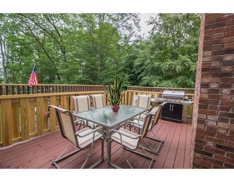 75 Croy Path, Hampstead, NH 03841 photo 11