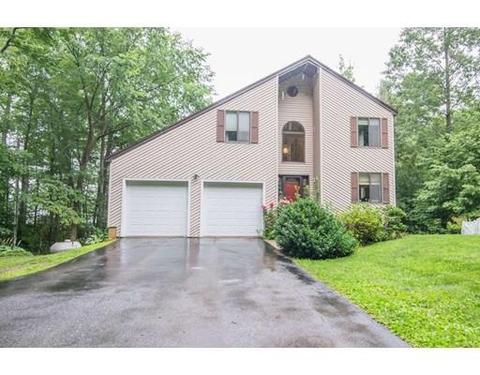 75 Croy Path, Hampstead, NH 03841 photo 1