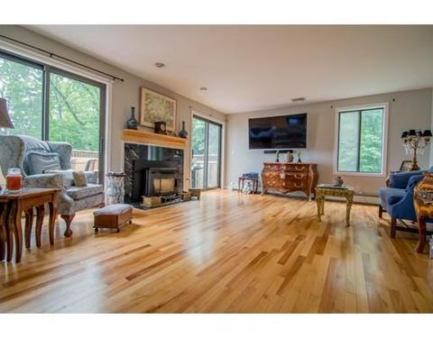 75 Croy Path, Hampstead, NH 03841 photo 3