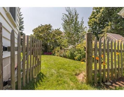 34 Ruby Ave, Marblehead, MA 01945 photo 3