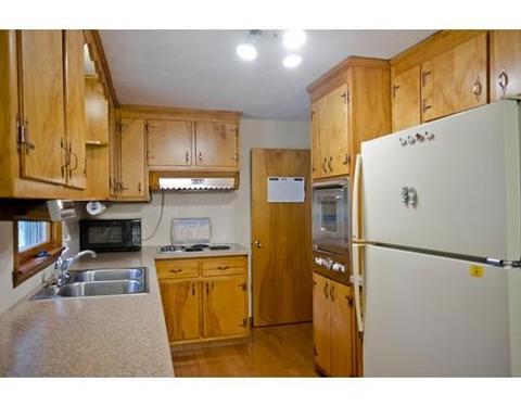 94 Blanche St, Springfield, MA 01119 photo 8