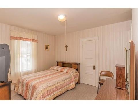 280 West St, Gardner, MA 01440 photo 5