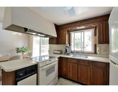 1563 Parker St, Springfield, MA 01129 photo 7