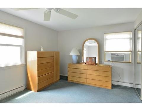 1563 Parker St, Springfield, MA 01129 photo 13