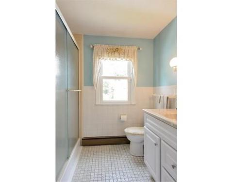 1563 Parker St, Springfield, MA 01129 photo 14