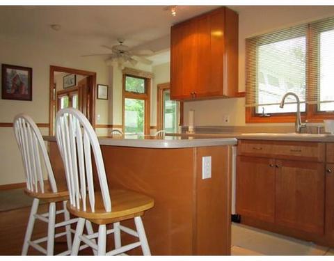 73 Boyd St, Worcester, MA 01606 photo 3