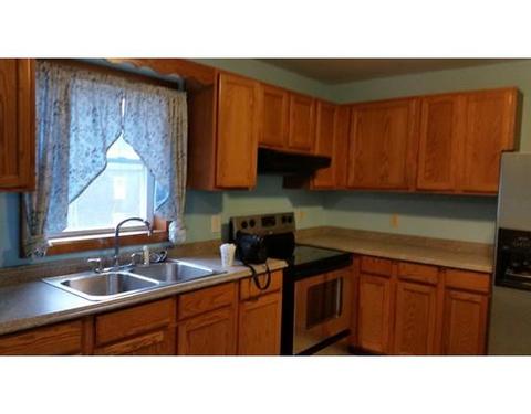 28 Hamlet St, Fall River, MA 02724 photo 7
