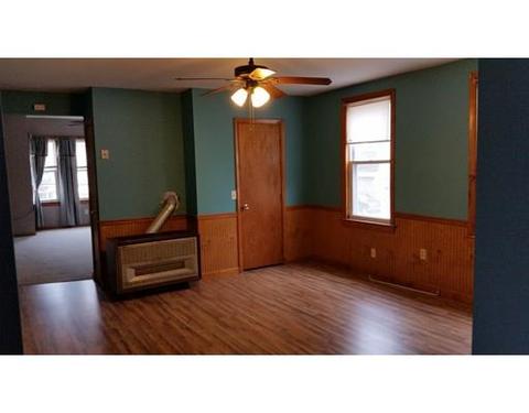 28 Hamlet St, Fall River, MA 02724 photo 5