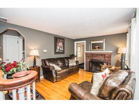 52 Burncoat Ter, Worcester, MA 01605 photo 3