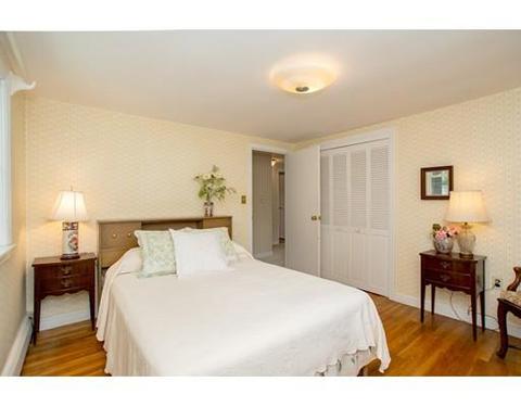 84 Oak St, Needham, MA 02492 photo 13