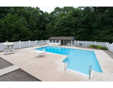 12 Gorwin Dr, Sharon, MA 02067 photo 8