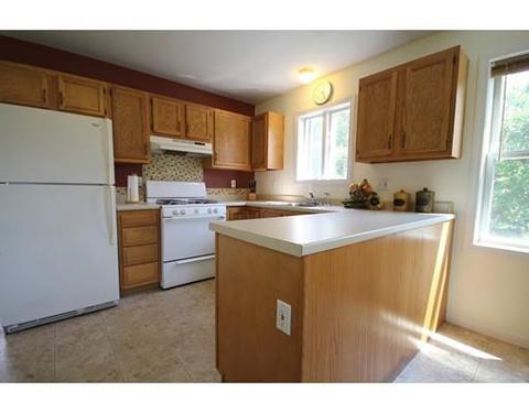89 Hyde Ave, Springfield, MA 01107 photo 5