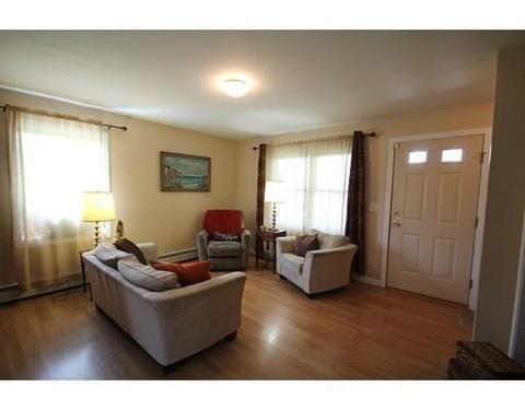 89 Hyde Ave, Springfield, MA 01107 photo 3