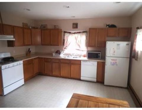 30 Quequechan St, Fall River, MA 02723 photo 9