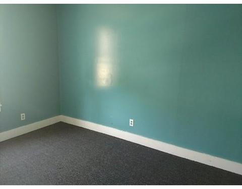 30 Quequechan St, Fall River, MA 02723 photo 4