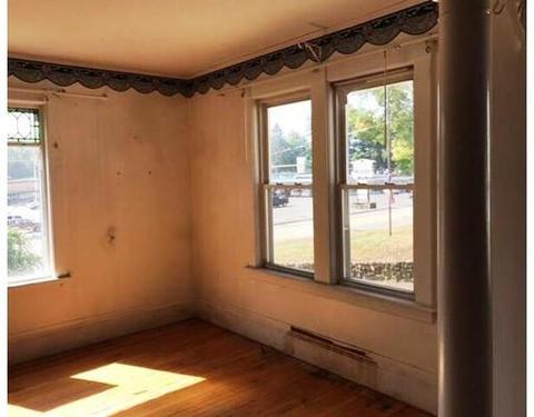 157 West St, Ware, MA 01082 photo 5