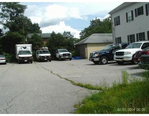 61 Vale St, Worcester, MA 01604 photo 8