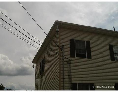 61 Vale St, Worcester, MA 01604 photo 3