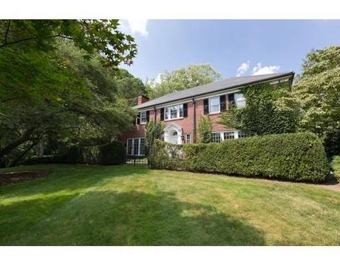 145 Sargent Rd, Brookline, MA 02445 photo 1
