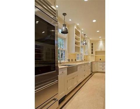 145 Sargent Rd, Brookline, MA 02445 photo 5