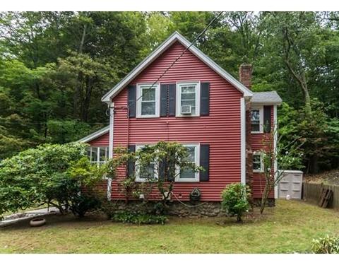 8 Rafferty Rd, Stoneham, MA 02180 photo 1
