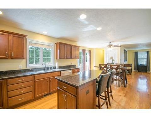 124 Donbray Rd, Springfield, MA 01119 photo 12