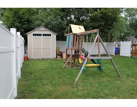 100 Temby St, Springfield, MA 01119 photo 5