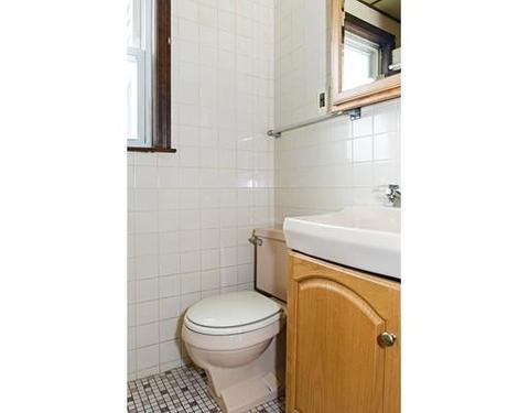 20 Calhoun Ave, Everett, MA 02149 photo 11